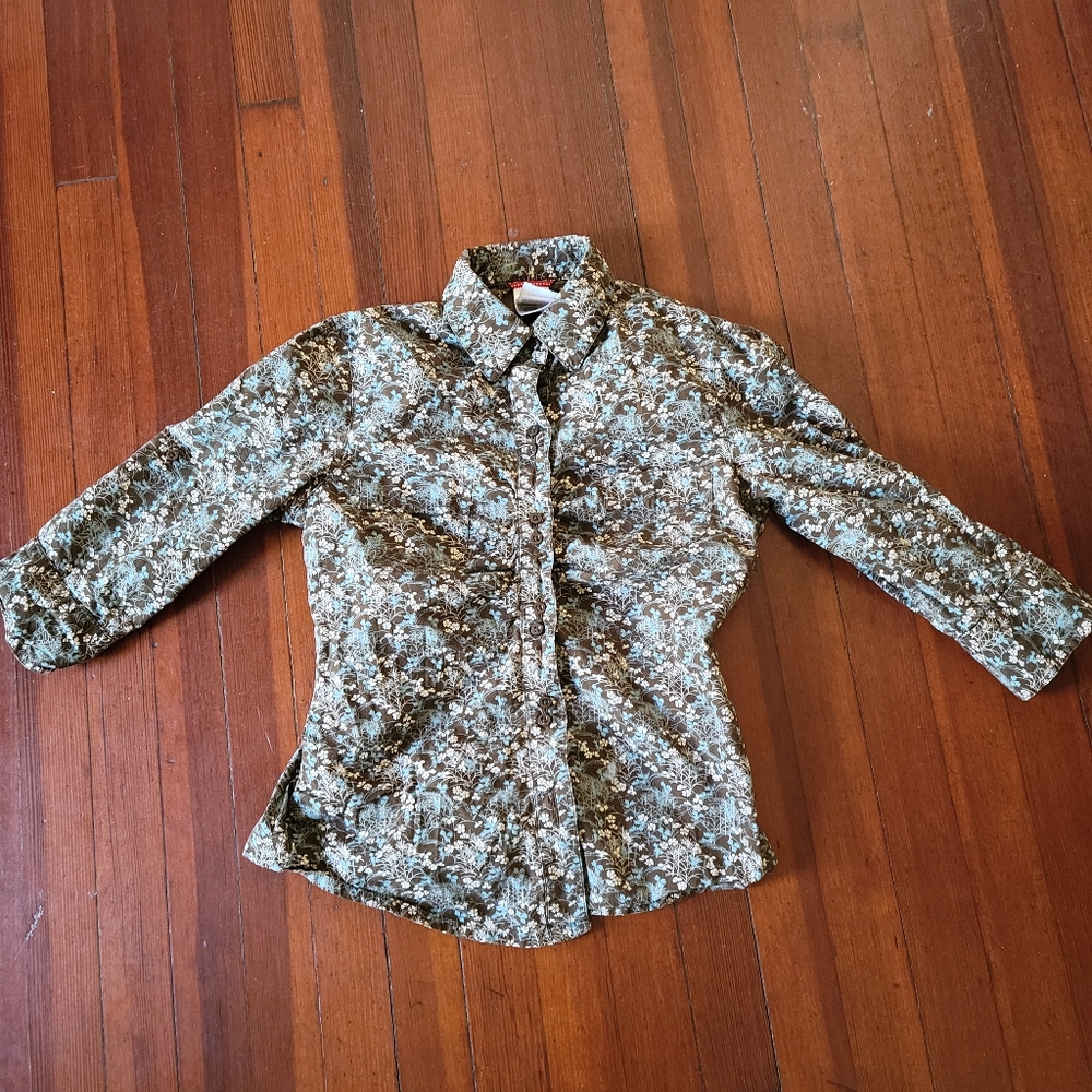 Women's North FACE quarter length sleeved shirt Sz XS